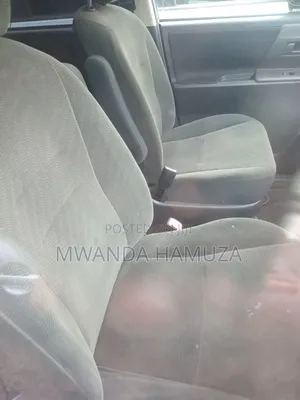 Toyota Noah 2011 Silver