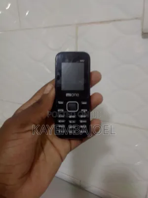 Mione AB1 Black