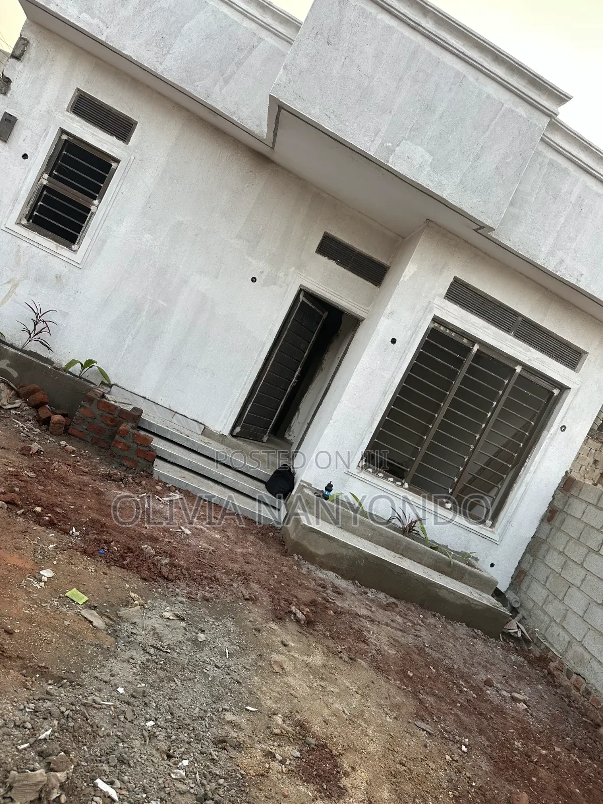 1bdrm House in Edgar Road, Central Division for rent