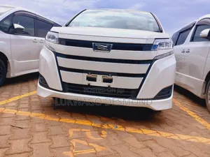 Toyota Noah 2.0 FWD (7 Seater) 2020 White