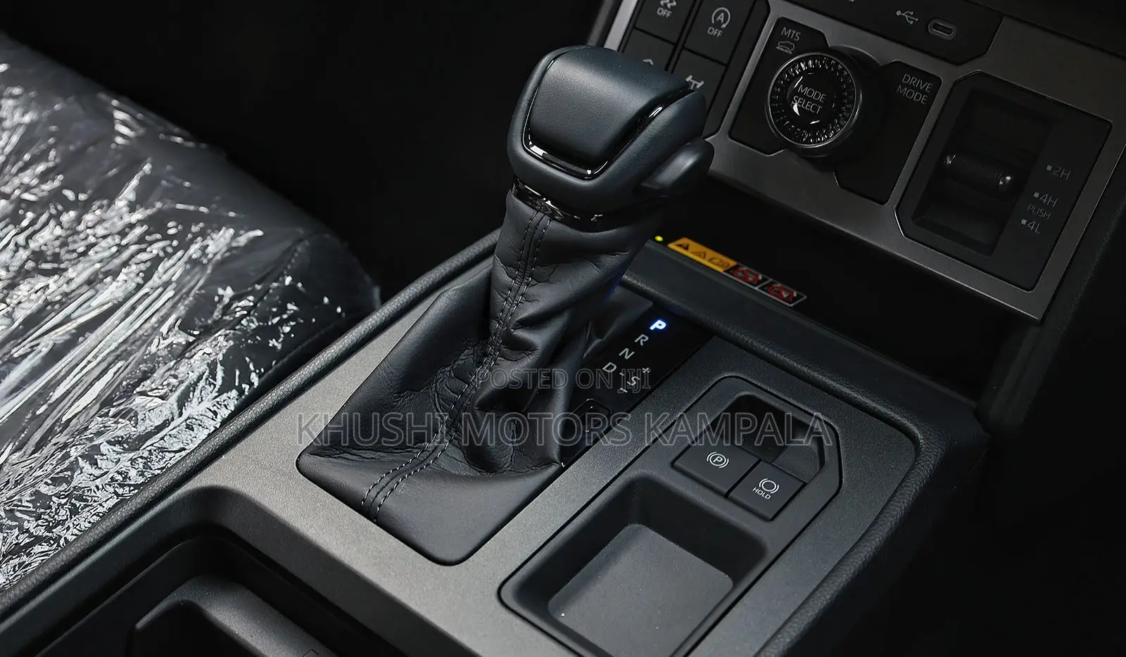 New Toyota Hilux 2025 Black