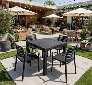 90×90cm Black Rattan Plastic Table and Chairs Plastic Table and Chairs