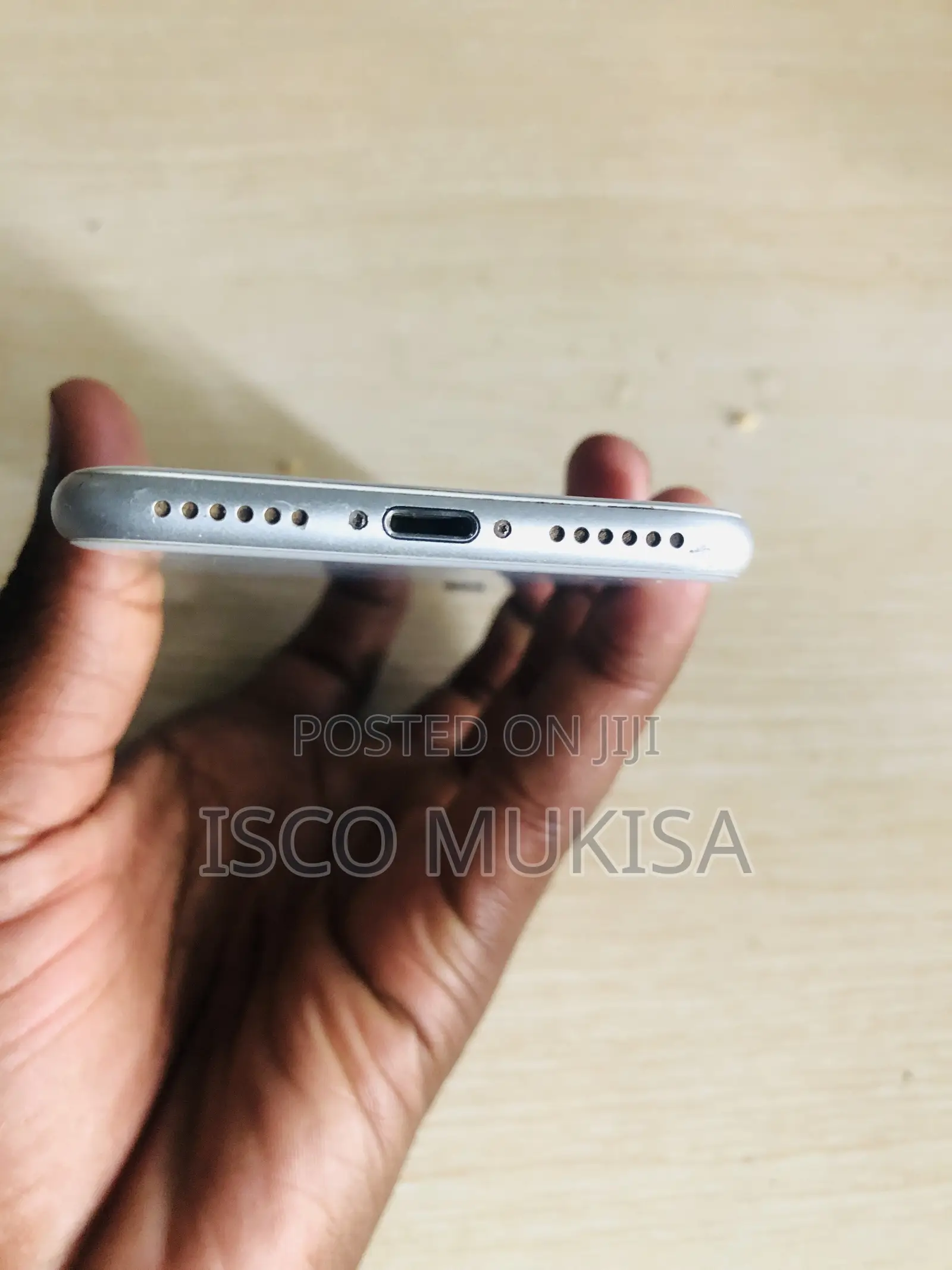Apple iPhone 8 64 GB White