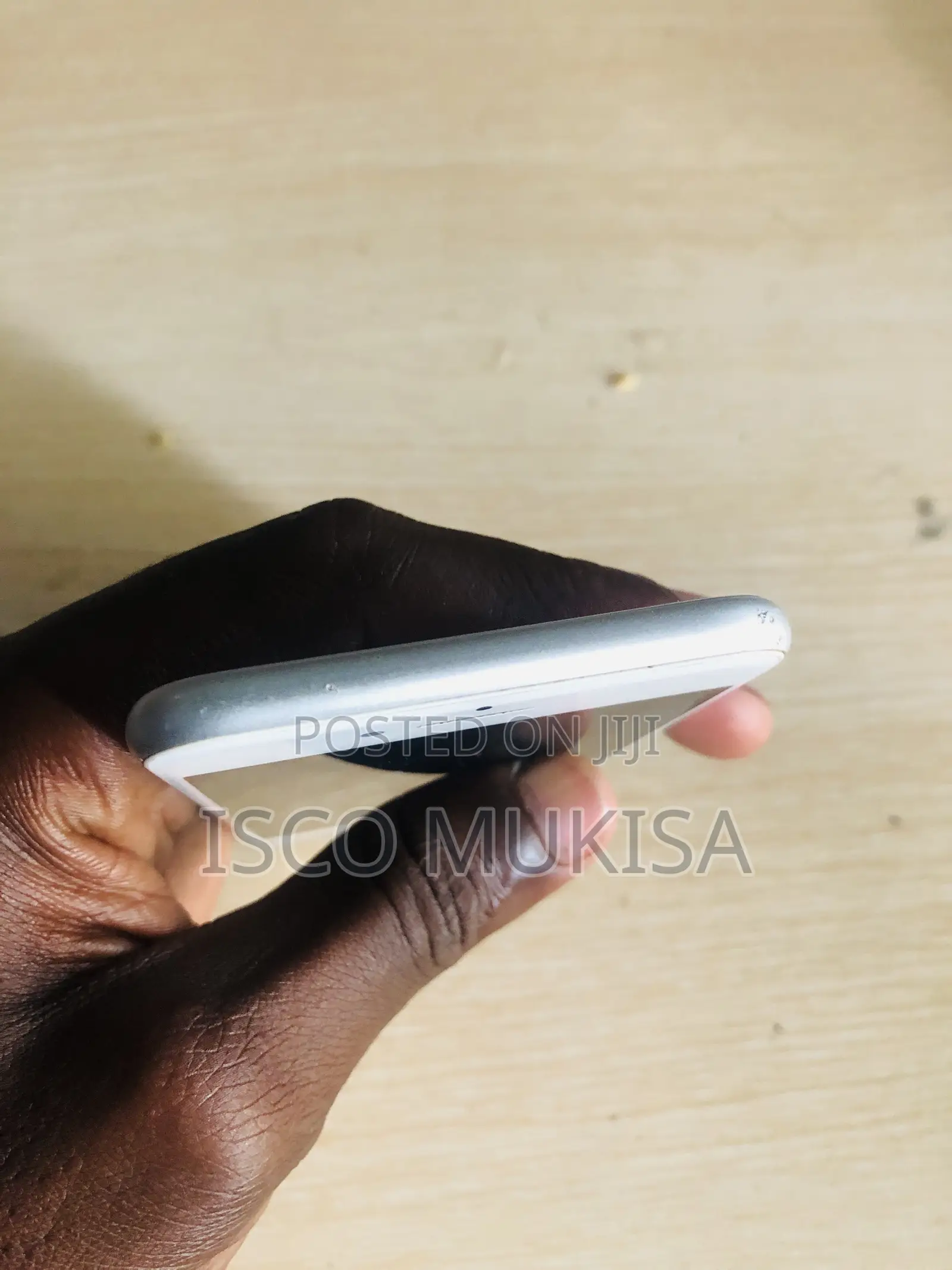 Apple iPhone 8 64 GB White