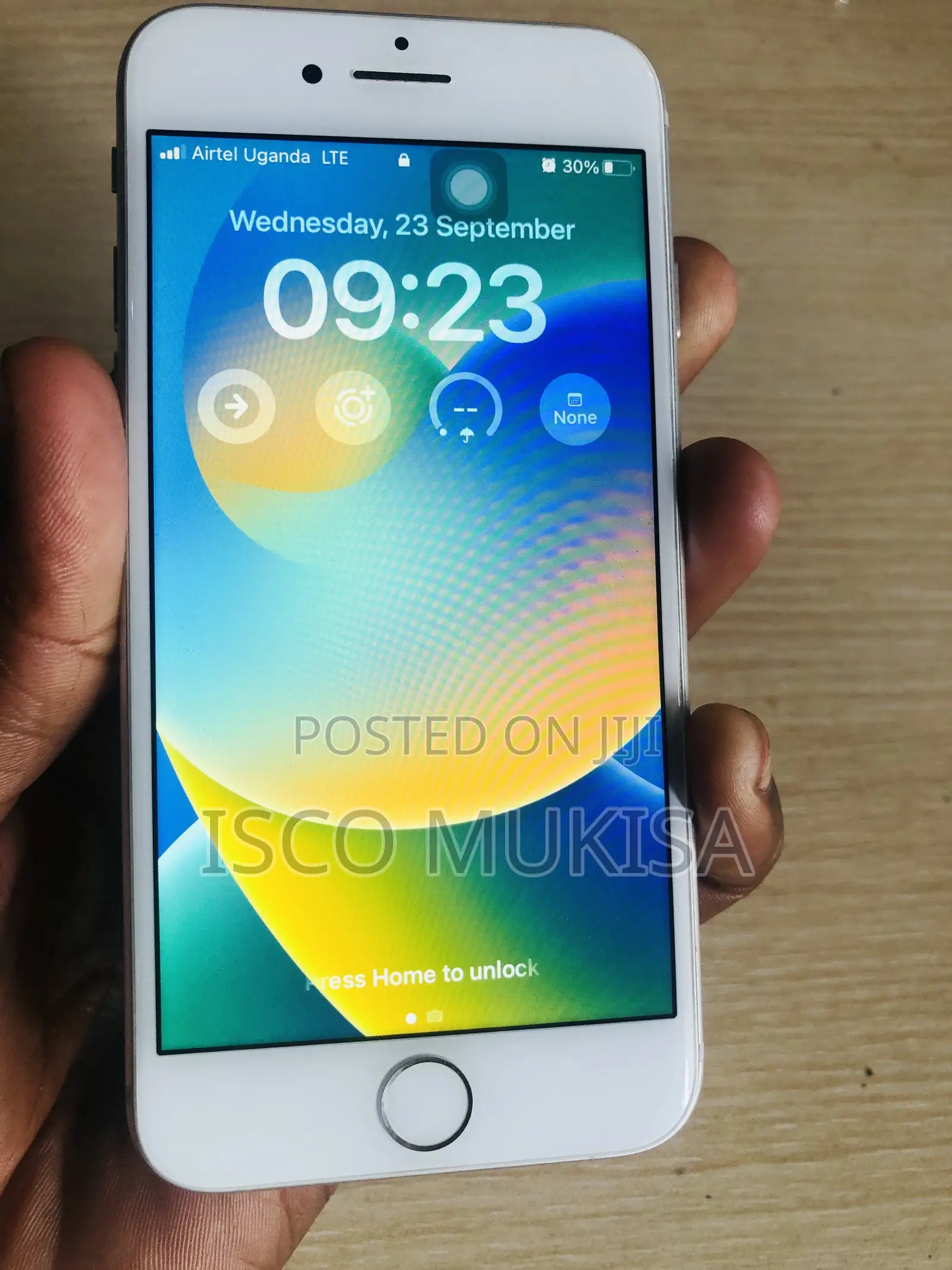 Apple iPhone 8 64 GB White