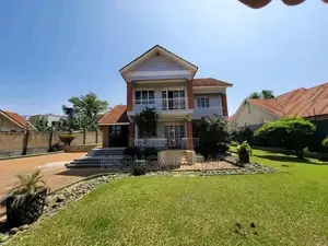 3bdrm House in Standalone Kisaasi, Central Division for rent