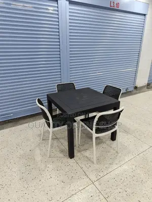 Simplified Plastic Table and Chairs Plastic Table and Chairs