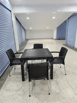 Patio Outdoor/Indoor Plastic Table and Chairs