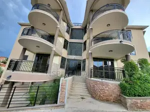 2bdrm House in Kisaasi, Central Division for rent