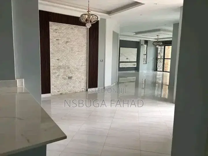 4bdrm House in Standalone Kisaasi, Central Division for rent