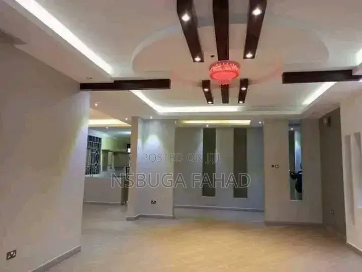 4bdrm House in Standalone Kisaasi, Central Division for rent