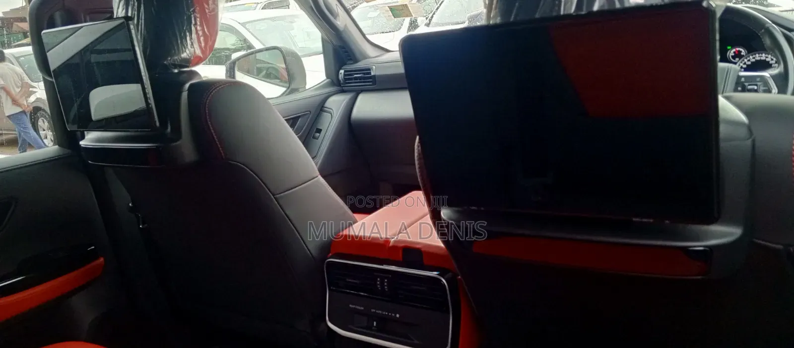 Toyota Land Cruiser Prado 2024 White