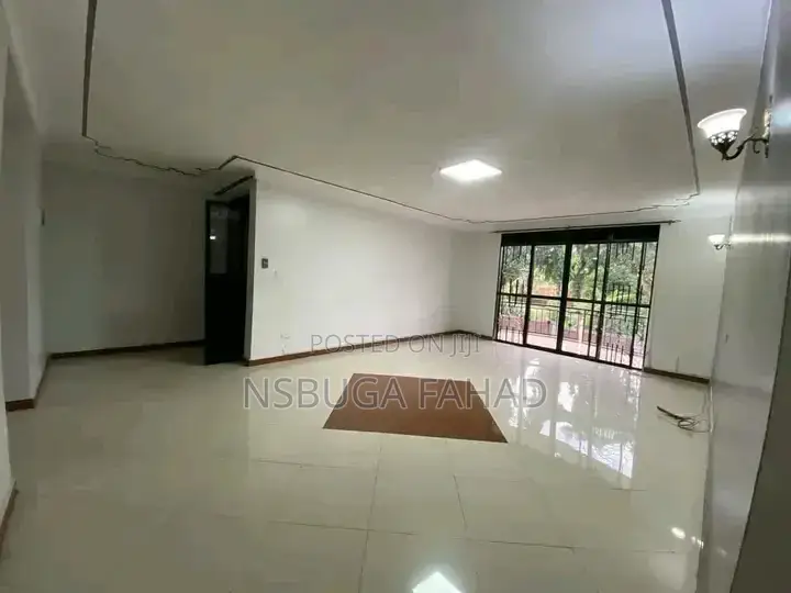 2bdrm House in Kisaasi, Central Division for rent