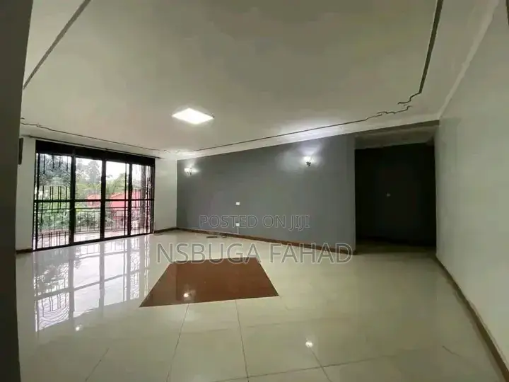 2bdrm House in Kisaasi, Central Division for rent
