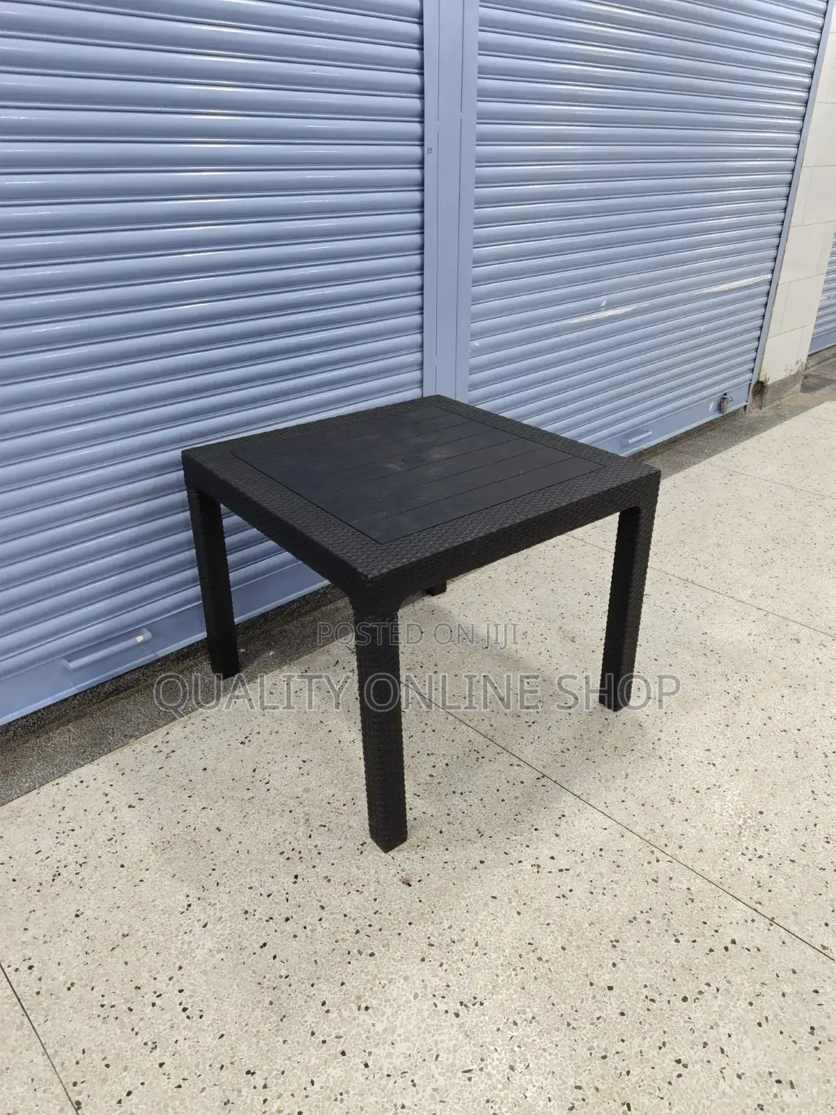 Corner Plastic Table Plastic Table 4people