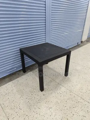 Corner Plastic Table Plastic Table 4people