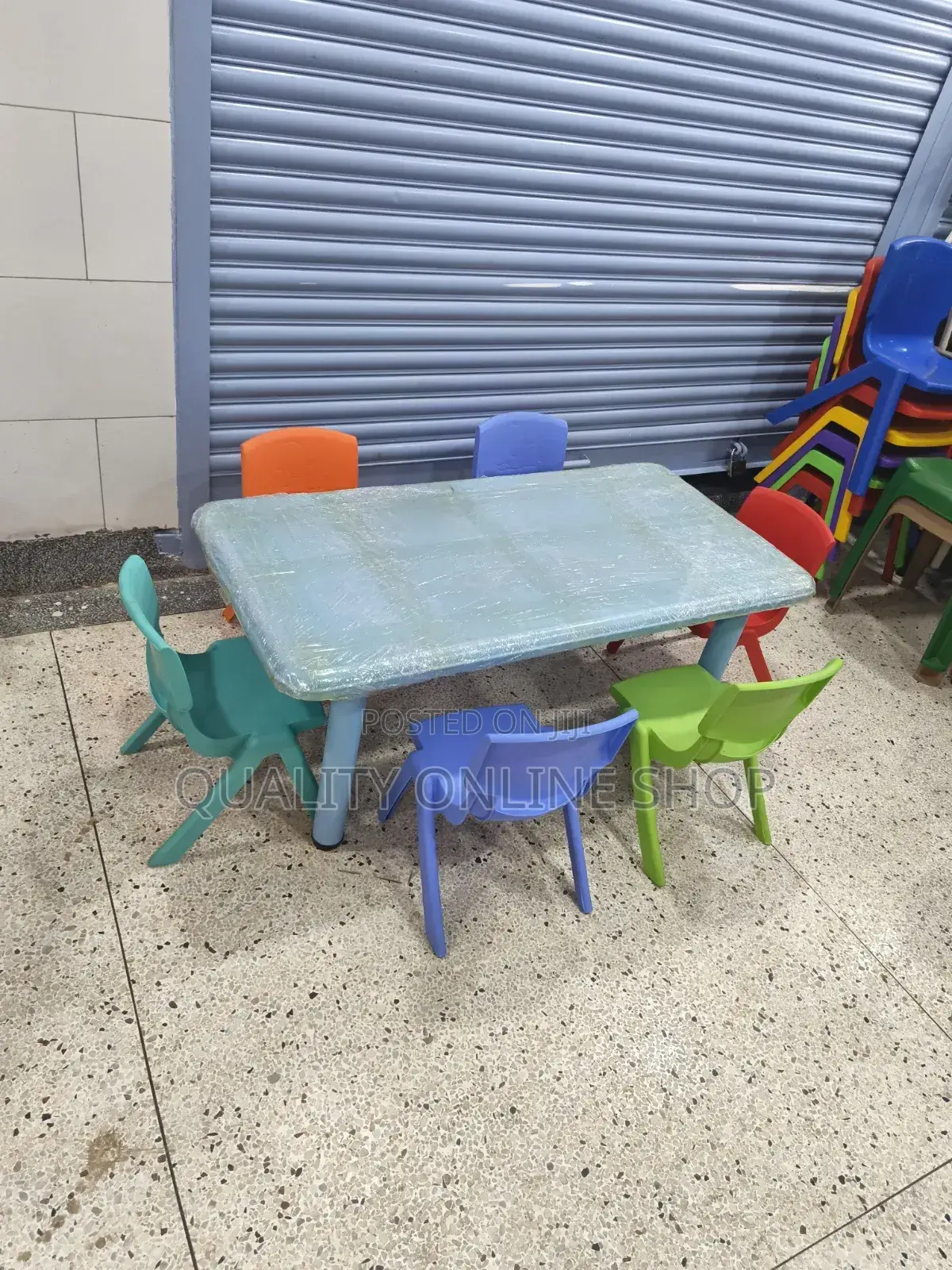 Multicolored Kids Plastic Chairs and Table Kids Chairs and Table