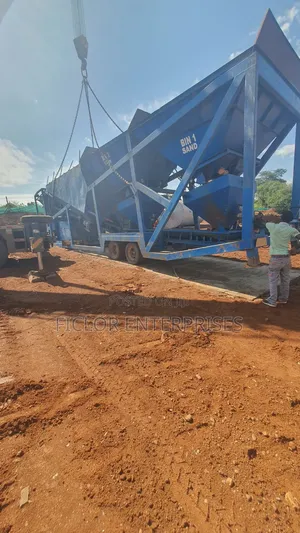 Crane Hire Services in Uganda | Mobile Heavy Lifting