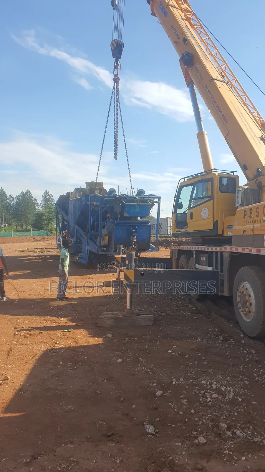 Crane Hire Services in Uganda | Mobile Heavy Lifting