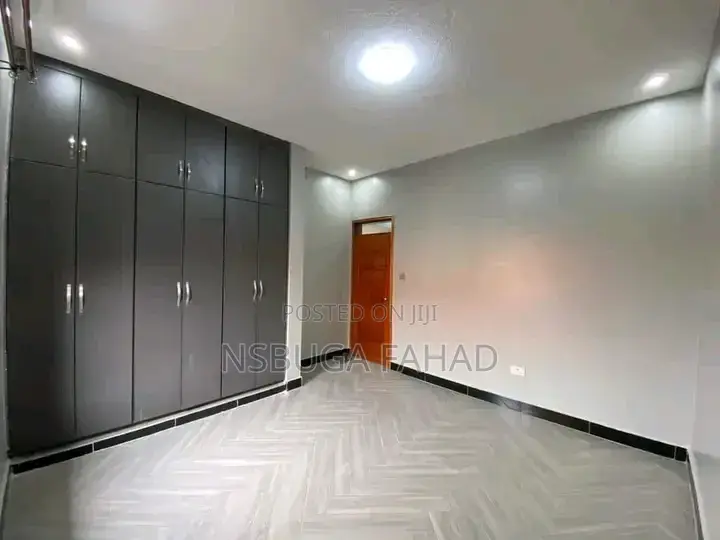 2bdrm House in Kisaasi, Central Division for rent