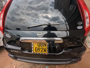 Nissan X-Trail 2010 Black