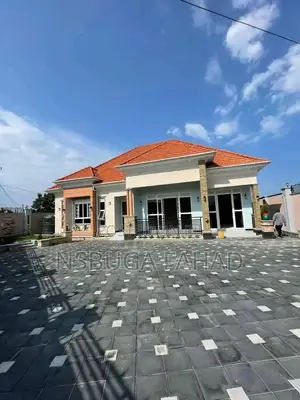 3bdrm House in Standalone Kisaasi, Central Division for rent