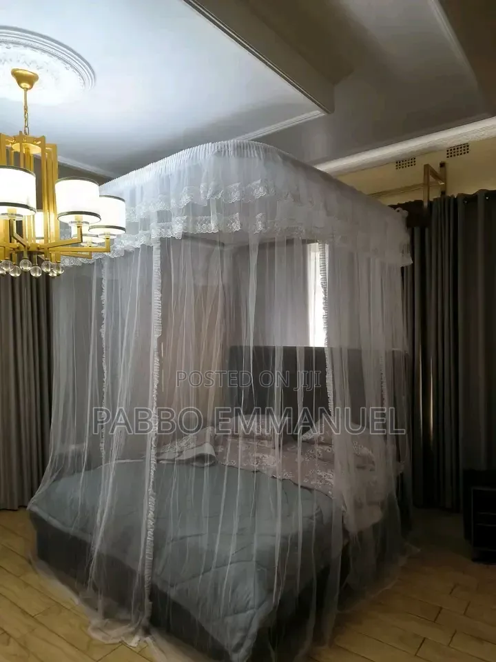 Wall Mounted Net-White