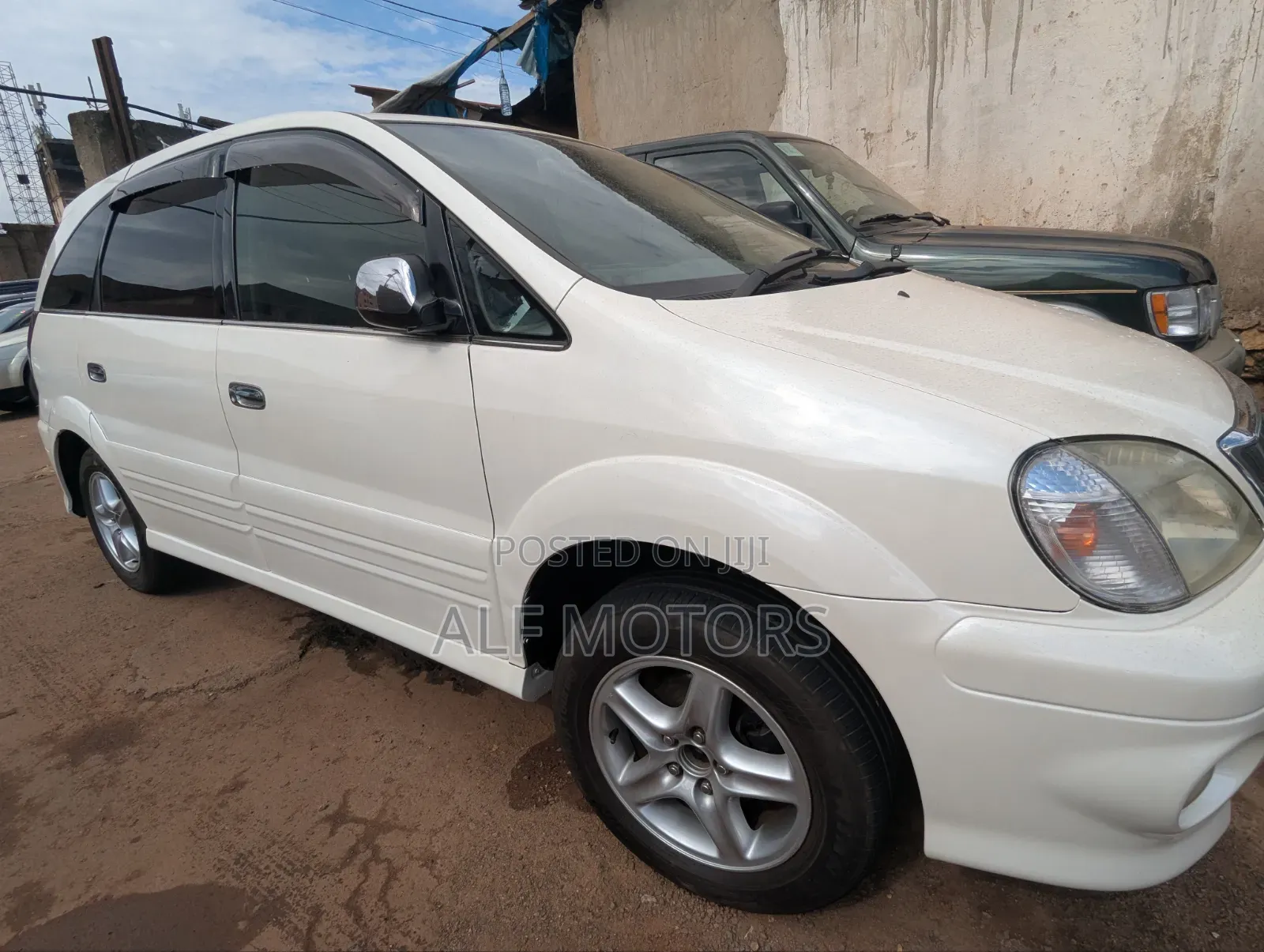 Toyota Nadia 2000 White
