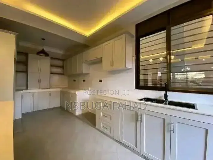 3bdrm House in Standalone Ntinda, Central Division for rent
