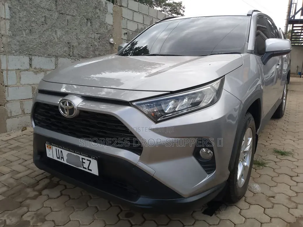 Toyota RAV4 2020 Silver