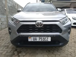Toyota RAV4 2020 Silver
