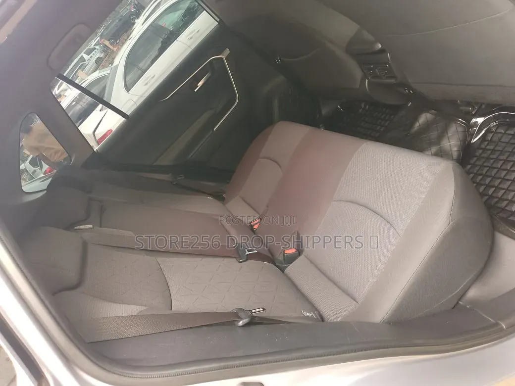 Toyota RAV4 2020 Silver