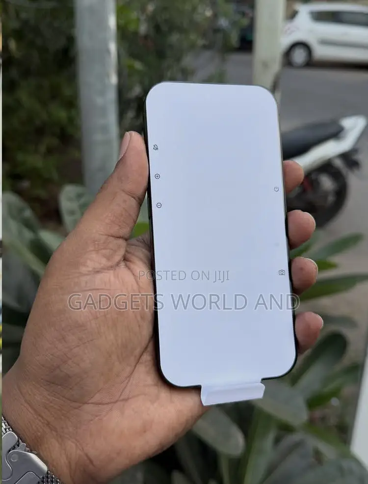 New Apple iPhone 16 Pro 256 GB Black