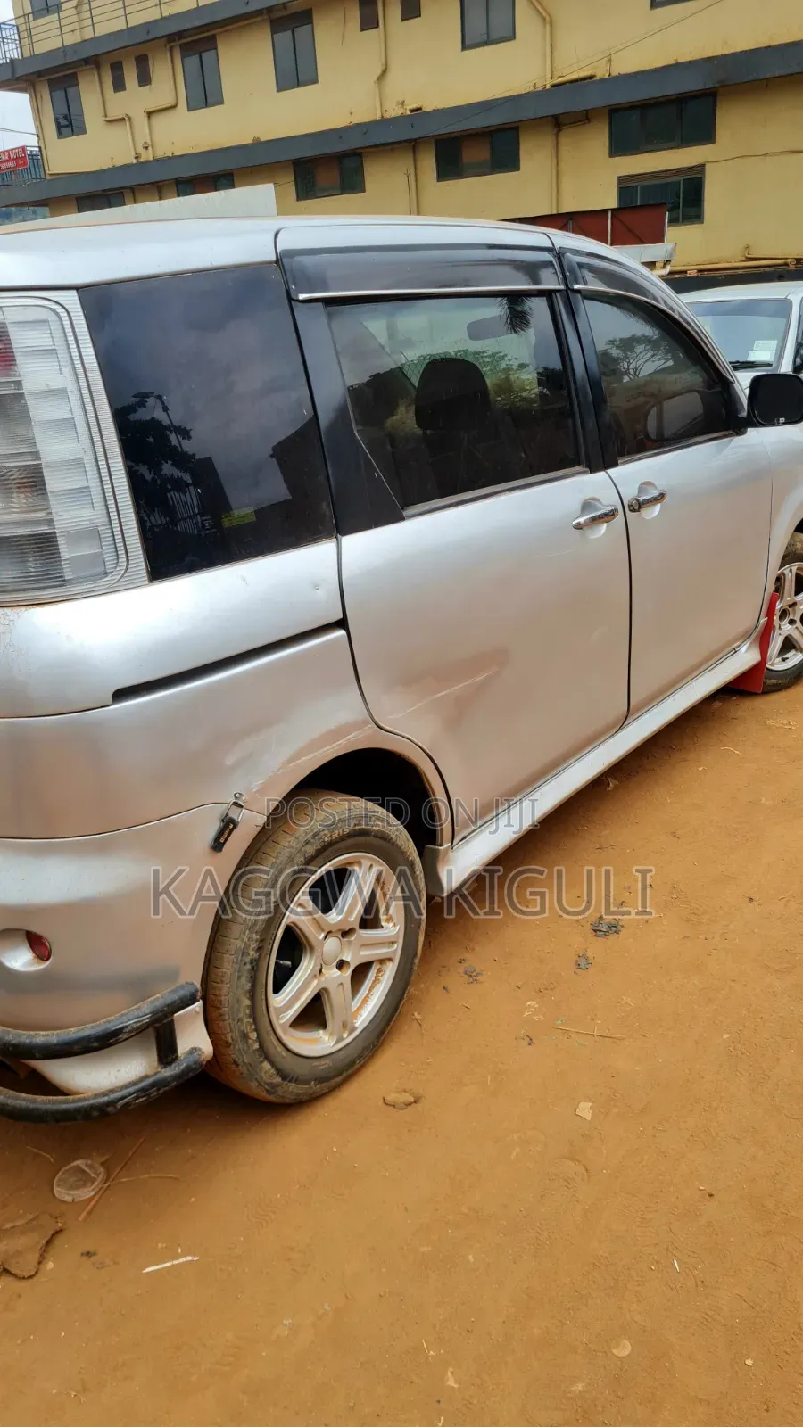 Toyota Sienta 2008 Silver