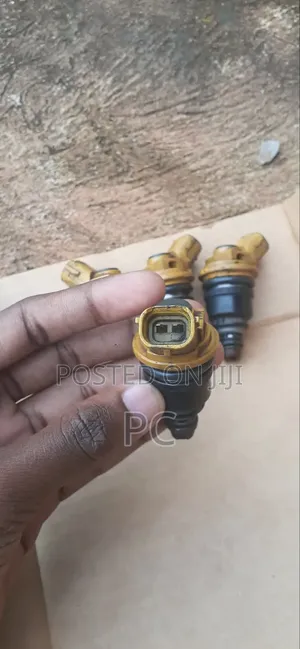 1000CC Side Feed Injectors Subaru Used