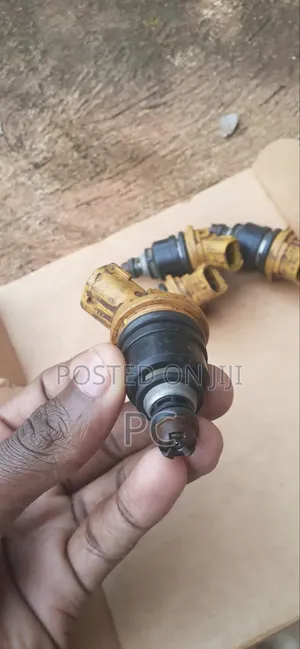 1000CC Side Feed Injectors Subaru Used