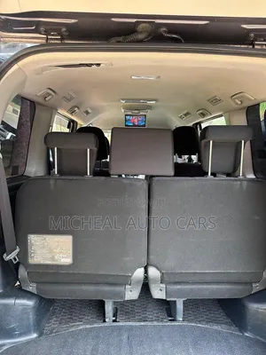 Toyota Noah 2012 Black