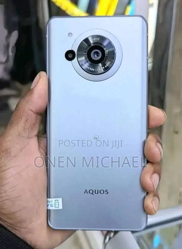 Sharp Aquos R7 128 GB Gray