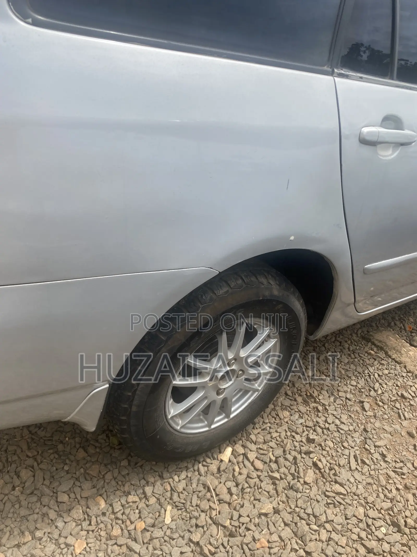 Toyota Corolla Fielder 2009 Silver