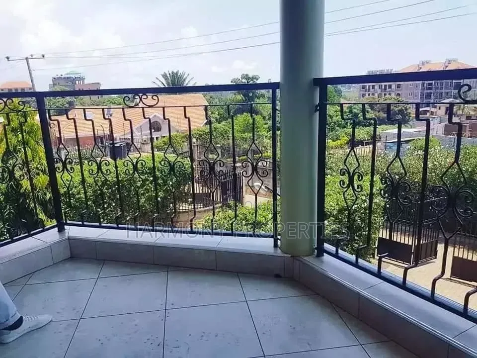 3bdrm Villa in Bugolobi, Central Division for rent
