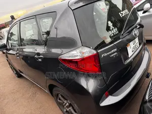 Toyota Ractis 2012 Black