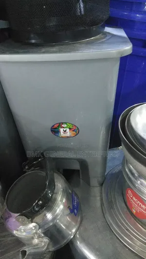 Plastic Pedal Dustbin