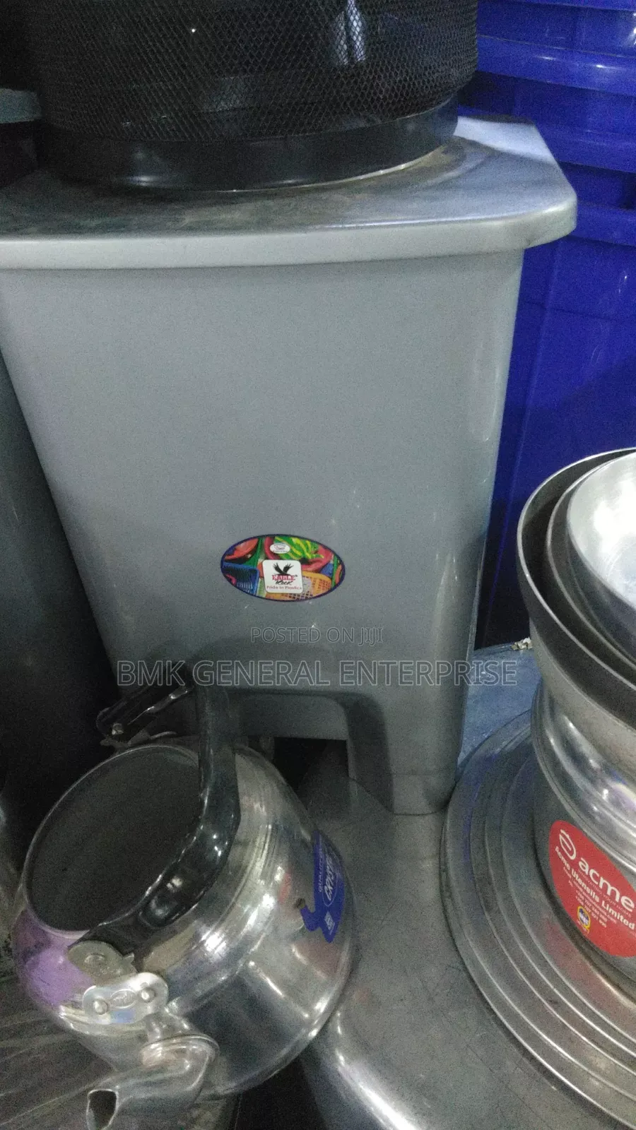 Plastic Pedal Dustbin