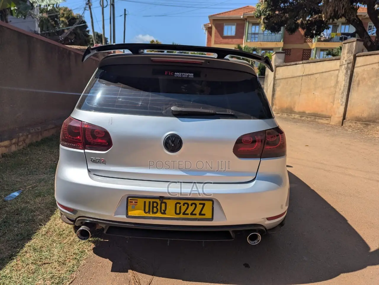 Volkswagen Golf 2.5L 4-Door w/ Convenience 2013 Silver