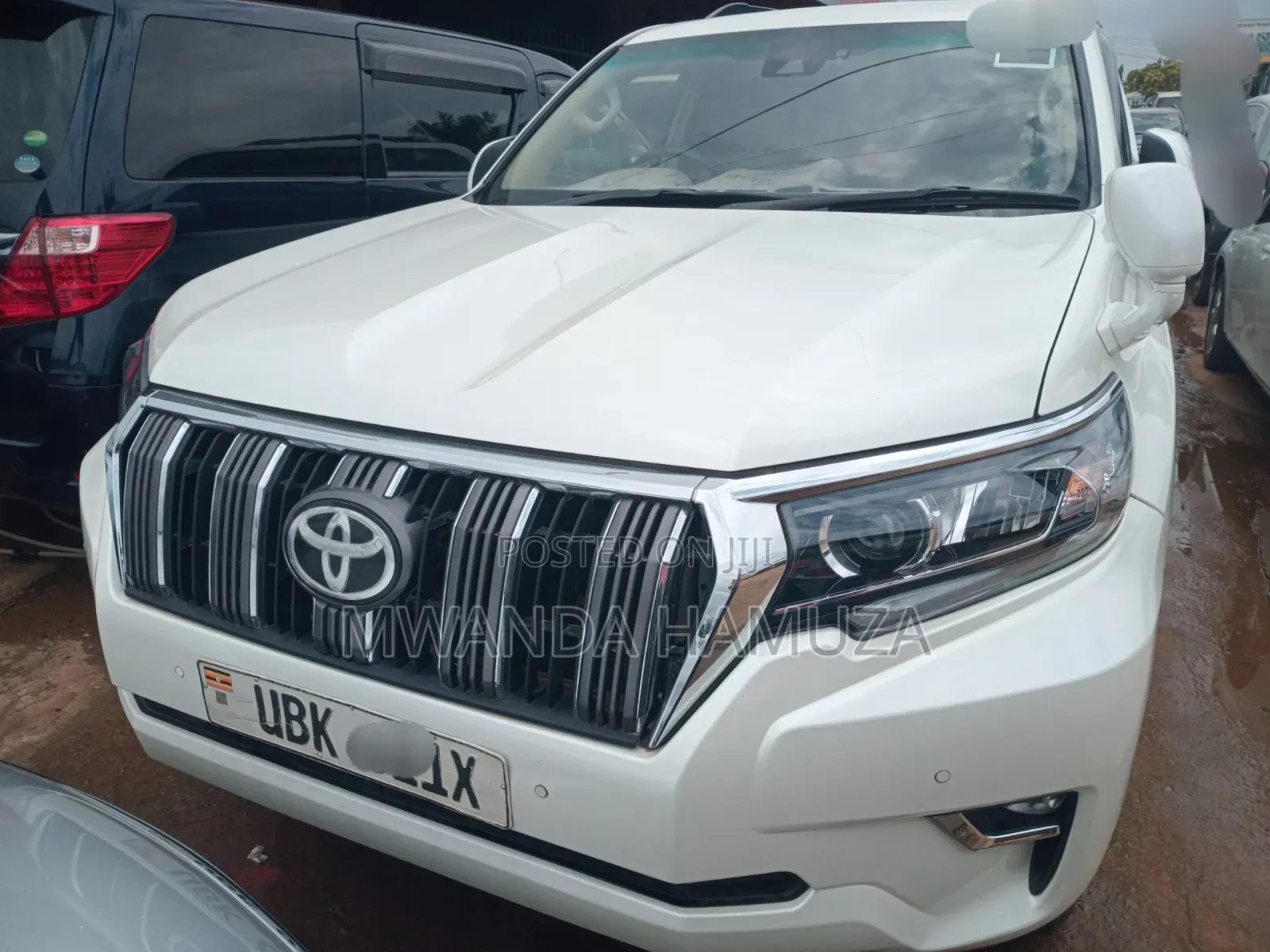 Toyota Land Cruiser Prado 2017 White