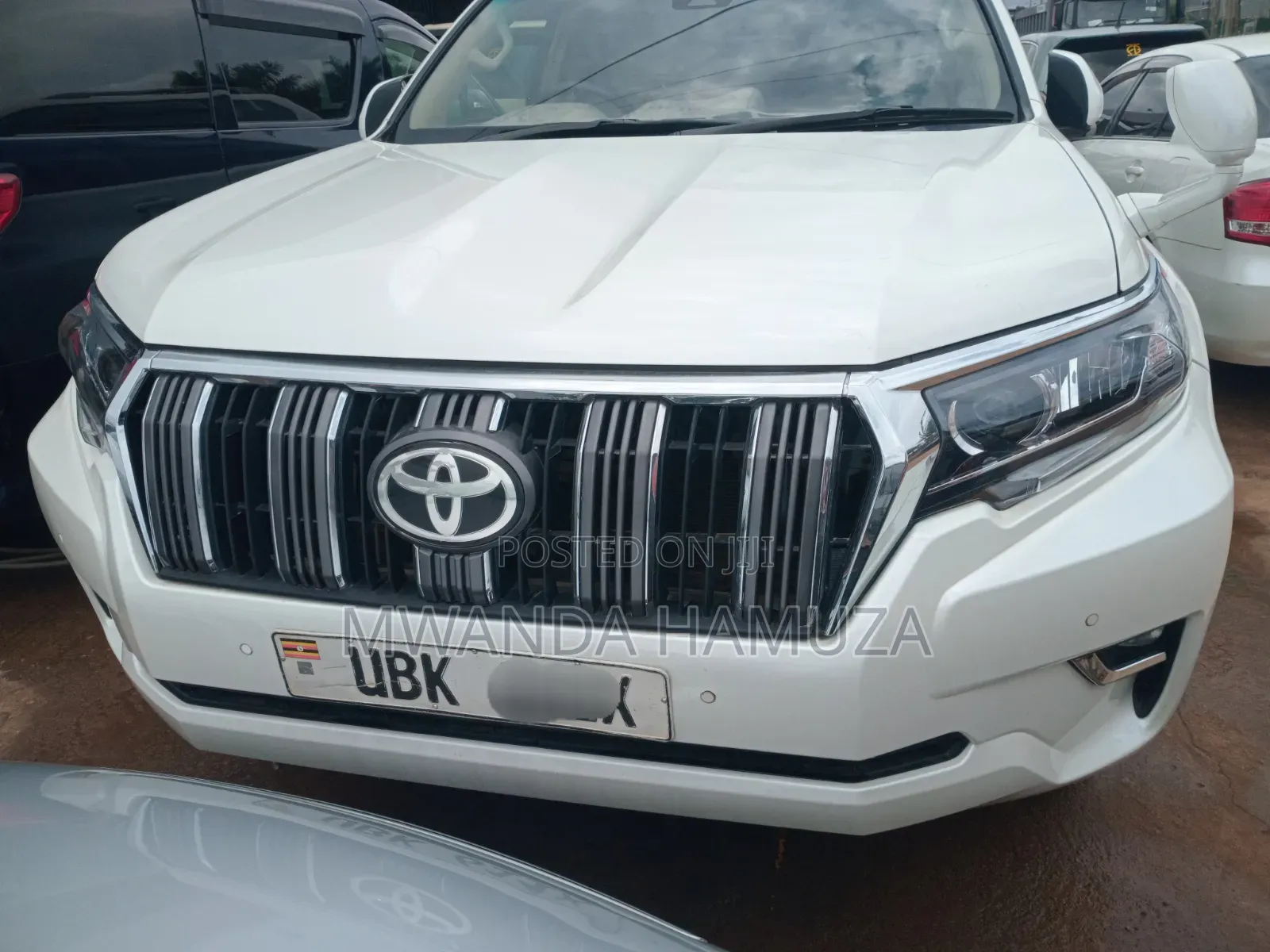 Toyota Land Cruiser Prado 2017 White