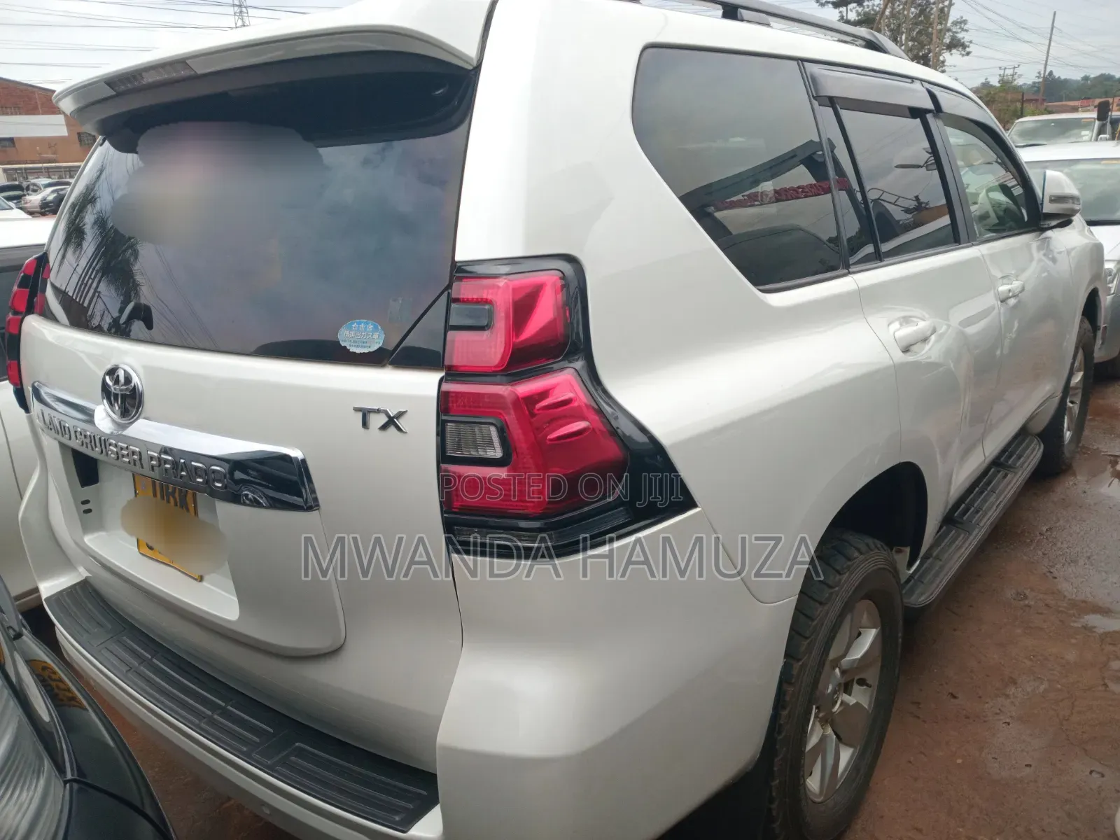 Toyota Land Cruiser Prado 2017 White
