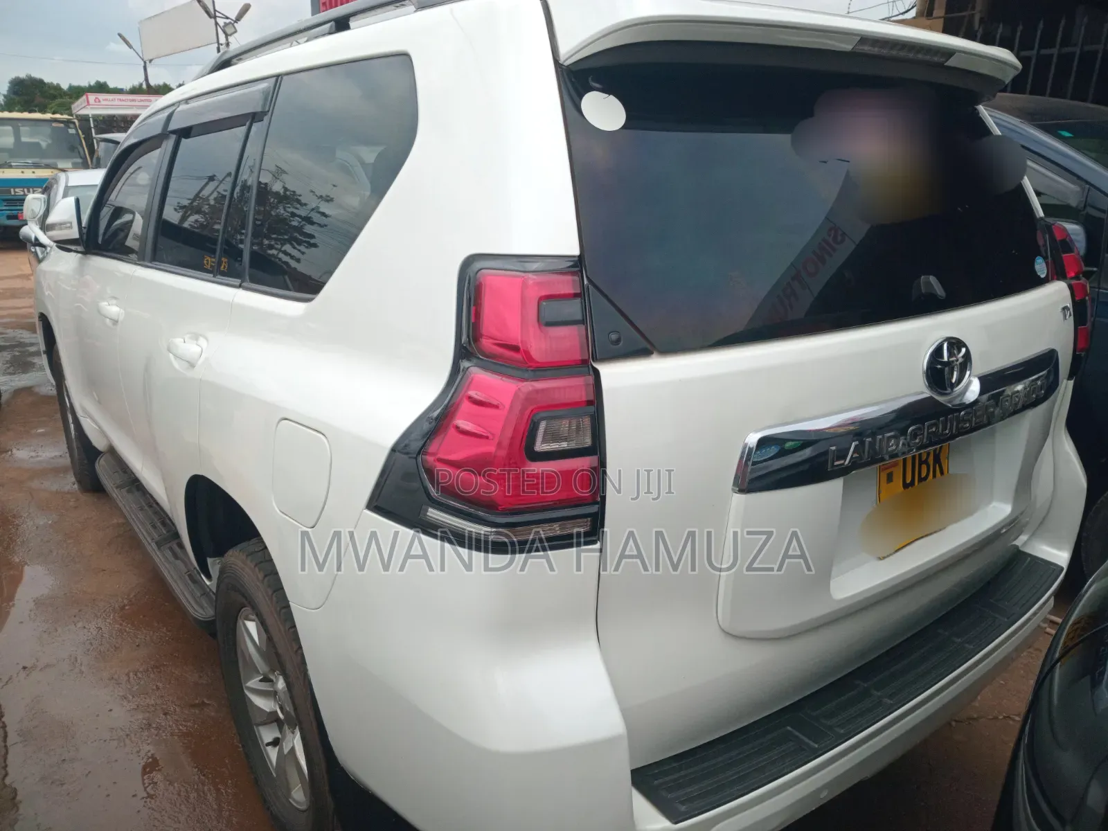 Toyota Land Cruiser Prado 2017 White