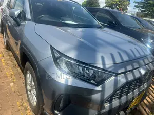 Toyota RAV4 2019 Silver