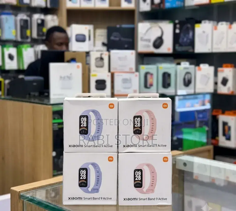 Fitness Tracker , Xiaomi Smart Band 9, Display 18-Day All-Day Health